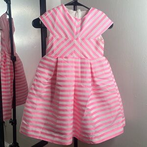 Girls pink and white the striped dress